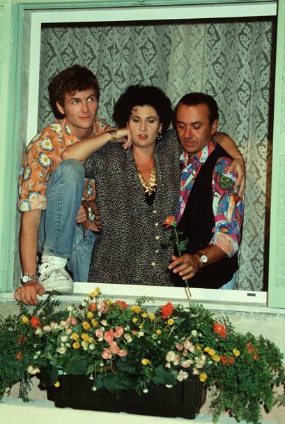Giorgio Faletti con Jovanotti e Marisa Laurito (Olycom)